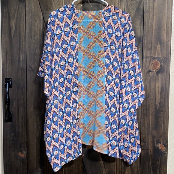 Top - Picture 3 of 3